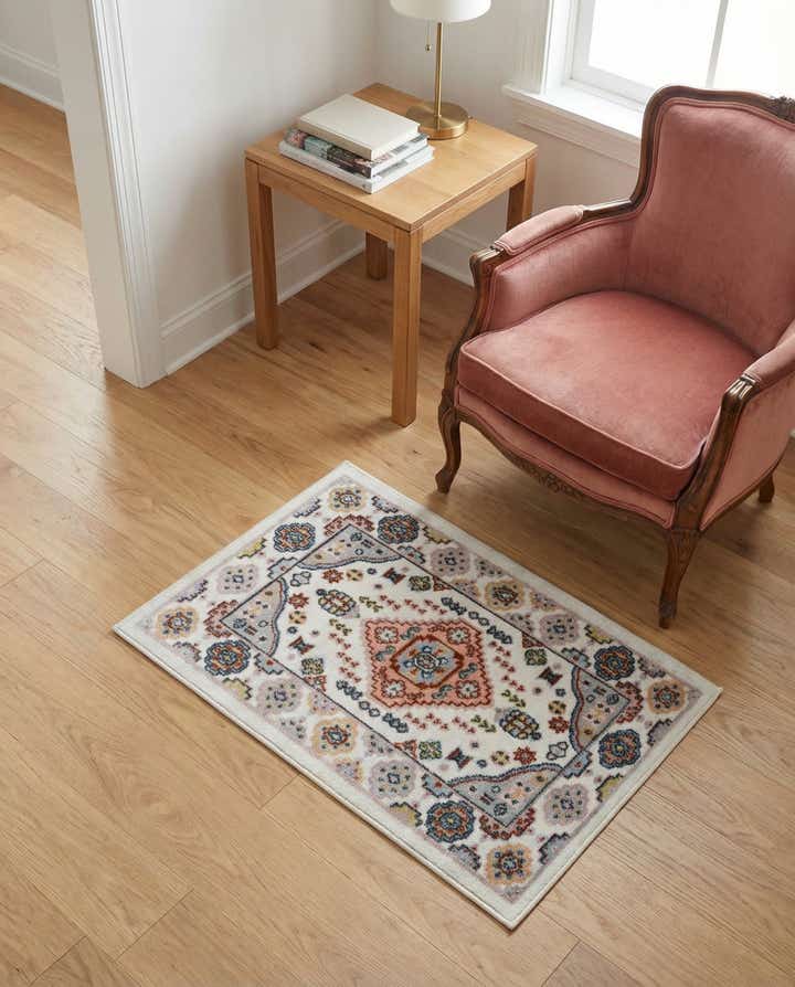2' x 3' Kamala Washable Rug