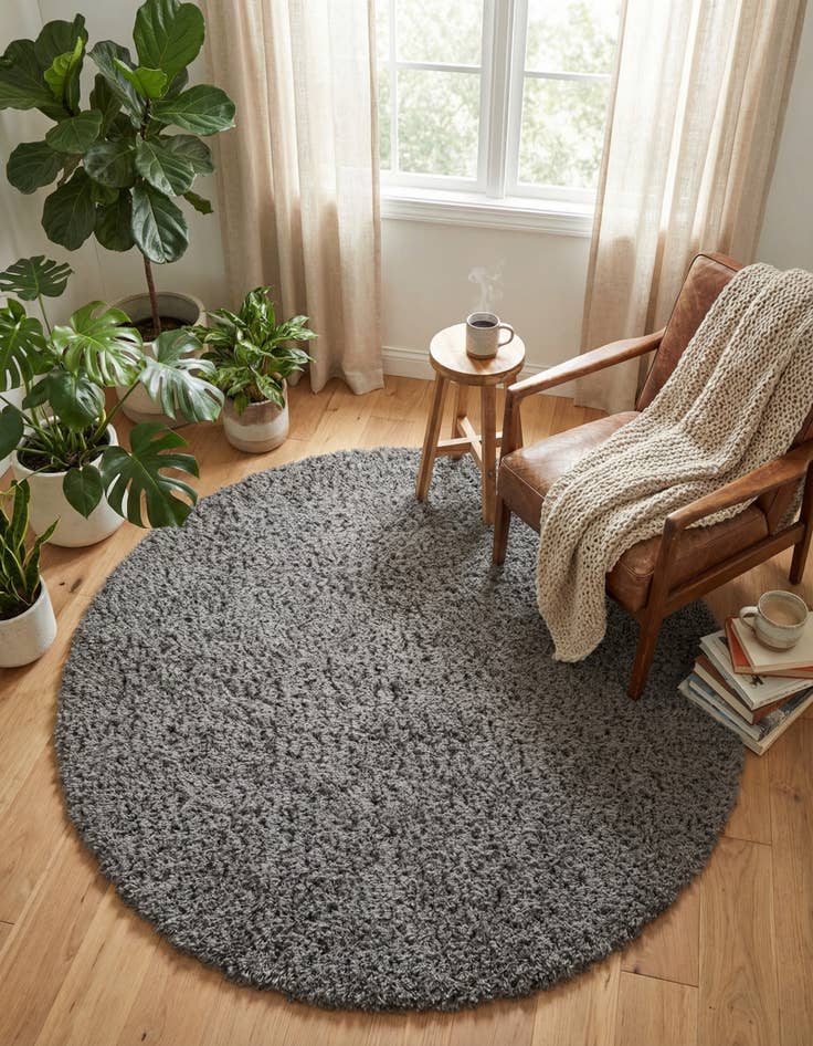 Detail image of 6' 7 x 6' 7 Infinity Shag Round Rug