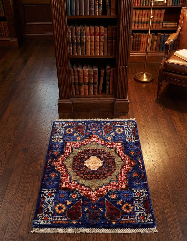 Detail image of 2' x 3' Hand Knotted Mamluk Ziegler Rug