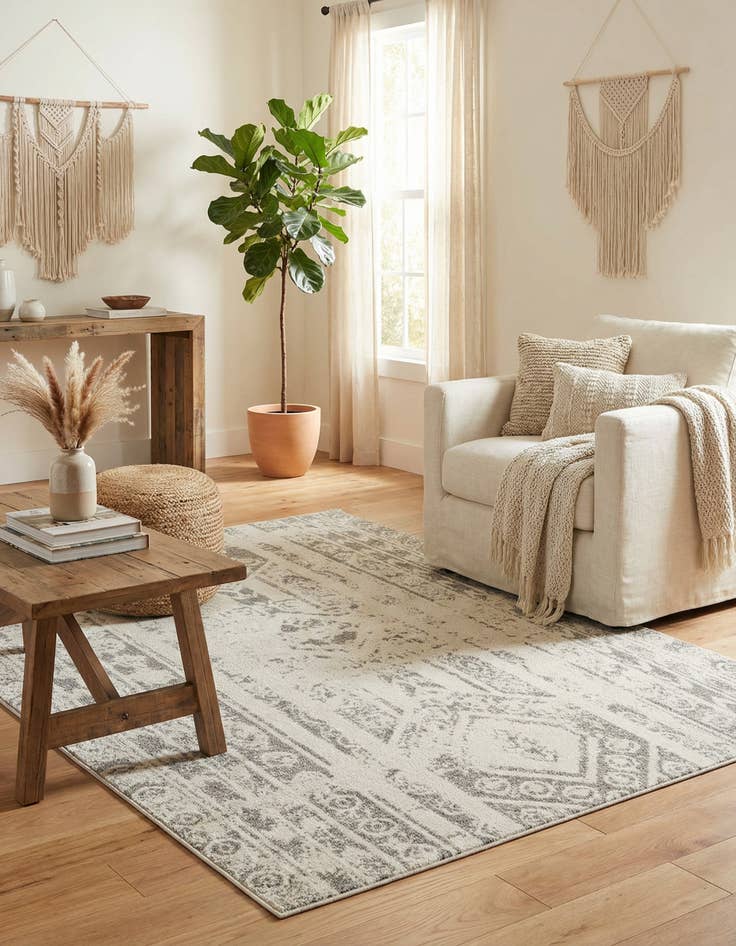 Detail image of 5' 3 x 8' Lennon Rug