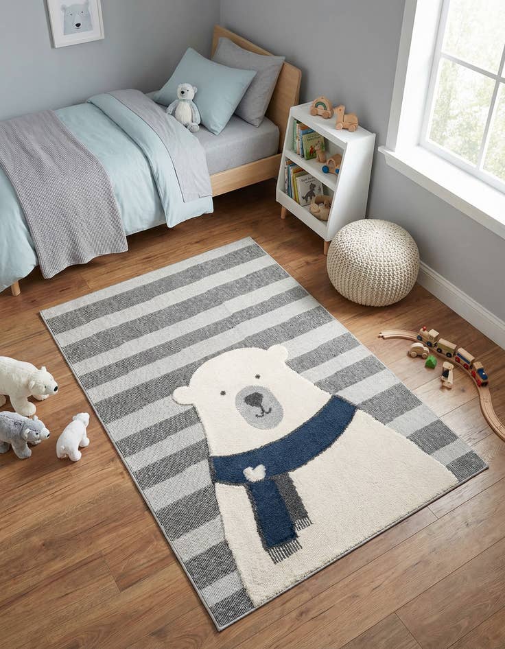Detail image of 5' x 7' Whimsy Kids Rug