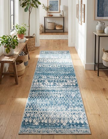 2' 2 x 6' Leipzig Runner Rug