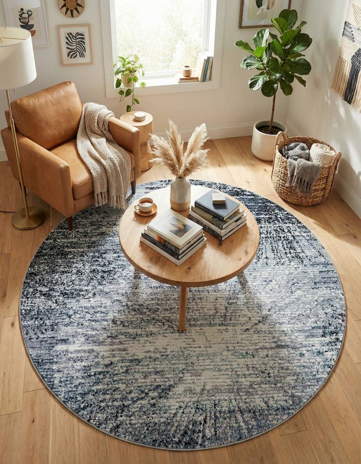 Detail image of 7' 10 x 7' 10 Tucson Round Rug