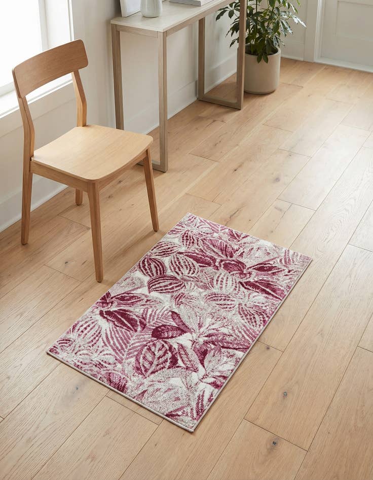 Detail image of 2' x 3' Blossom Rug