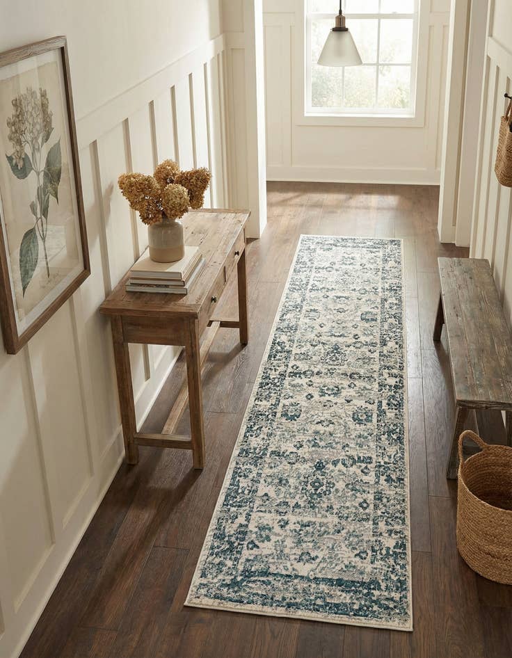 Detail image of 2' 7 x 10' Charleston Runner Rug