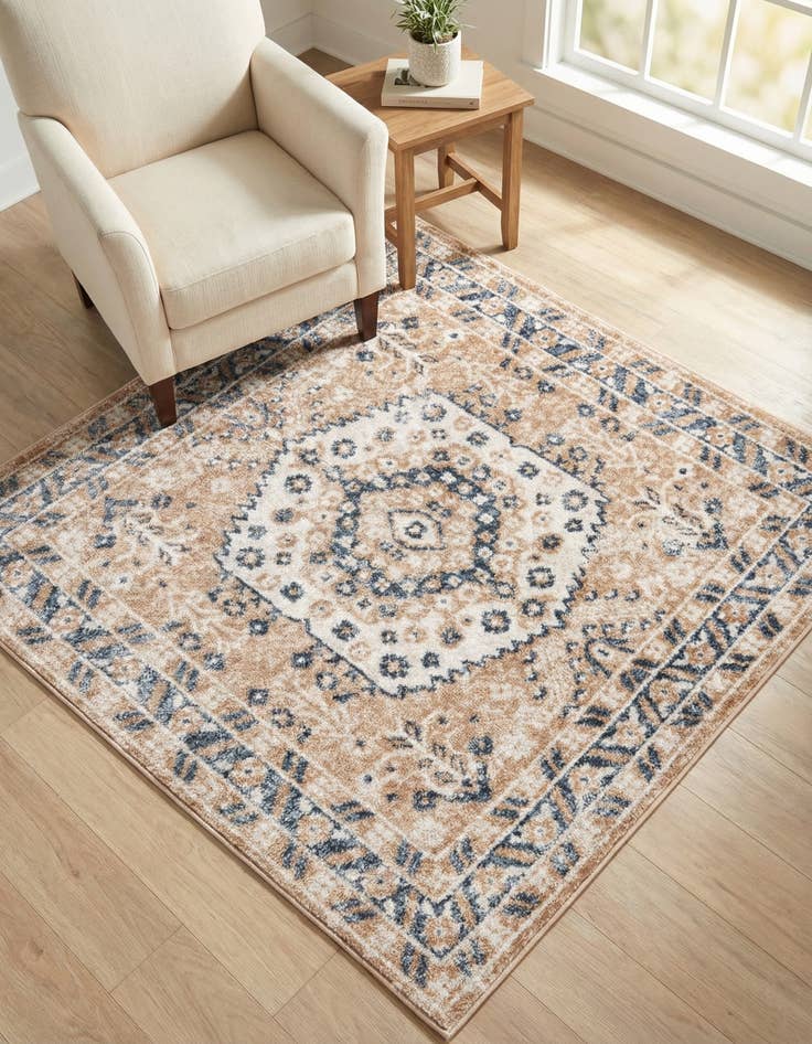 Detail image of 4' x 4' Oxford Square Rug