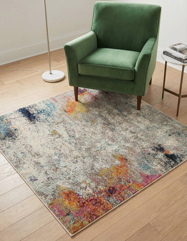 Detail image of 4' x 4' Washable Theia Square Rug
