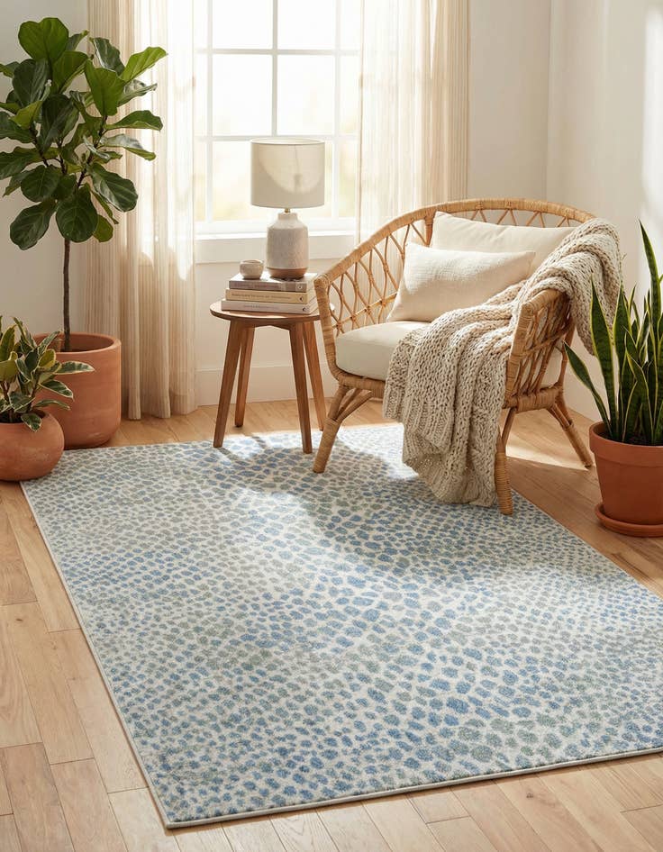 Detail image of 4' x 6' Kamala Washable Rug