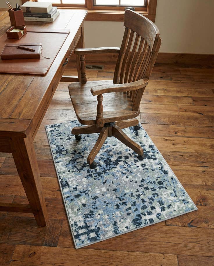 Detail image of 2' x 3' Kamala Washable Rug