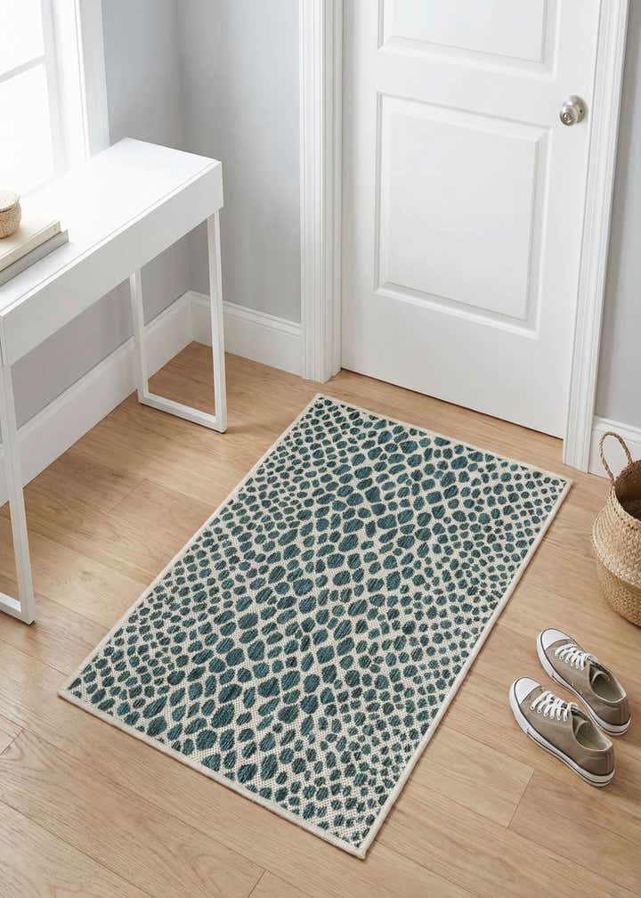 2' x 3' Easy-Clean Jill Zarin Cape Town Indoor / Outdoor Rug