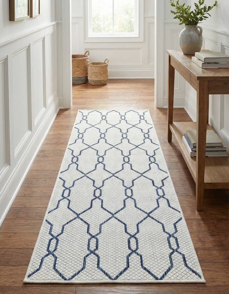 Detail image of 2' x 6' Easy-Clean Trellis Indoor / Outdoor Runner Rug