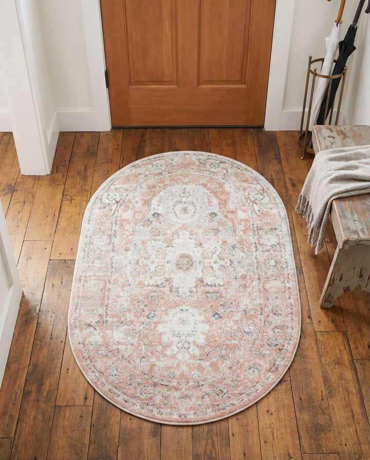 2' x 3' Madeline Vintage Oval Rug