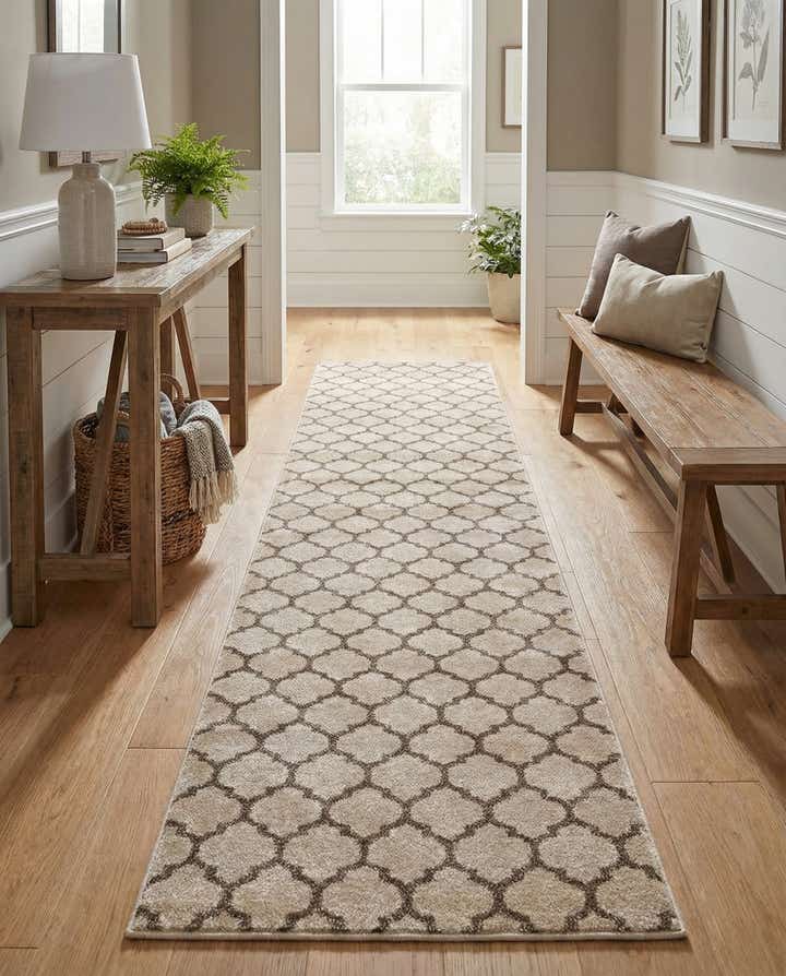 2' 7 x 13' Lattice Runner Rug