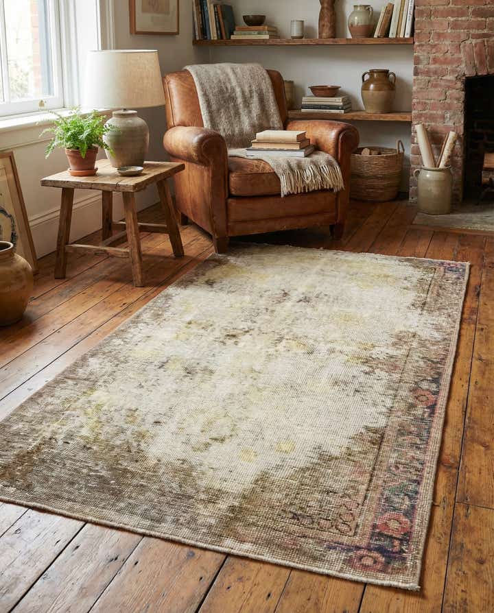 3' x 4' 8 Hand Knotted Ultra Vintage Persian Wool Rug