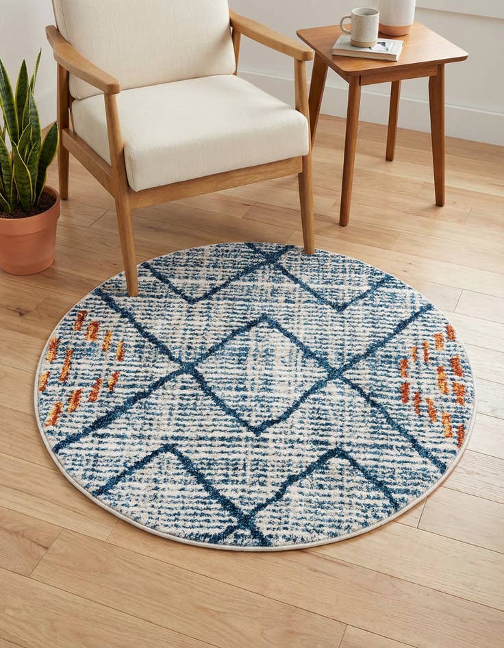 Detail image of 3' 3 x 3' 3 Aramis Round Rug