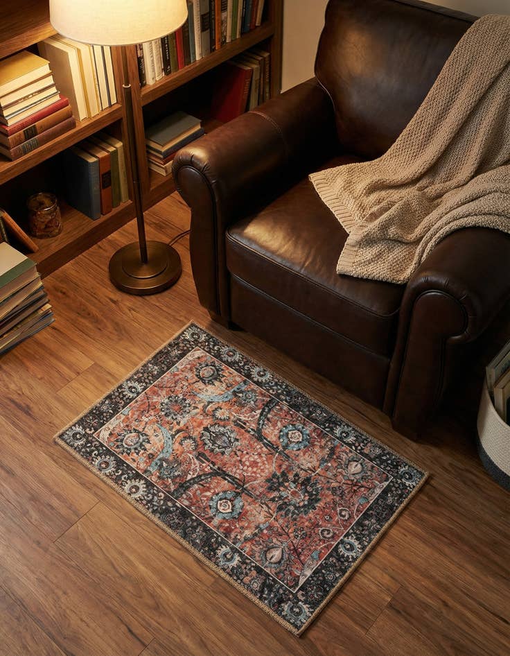 Detail image of 2' x 3' 1 Timeless Rug