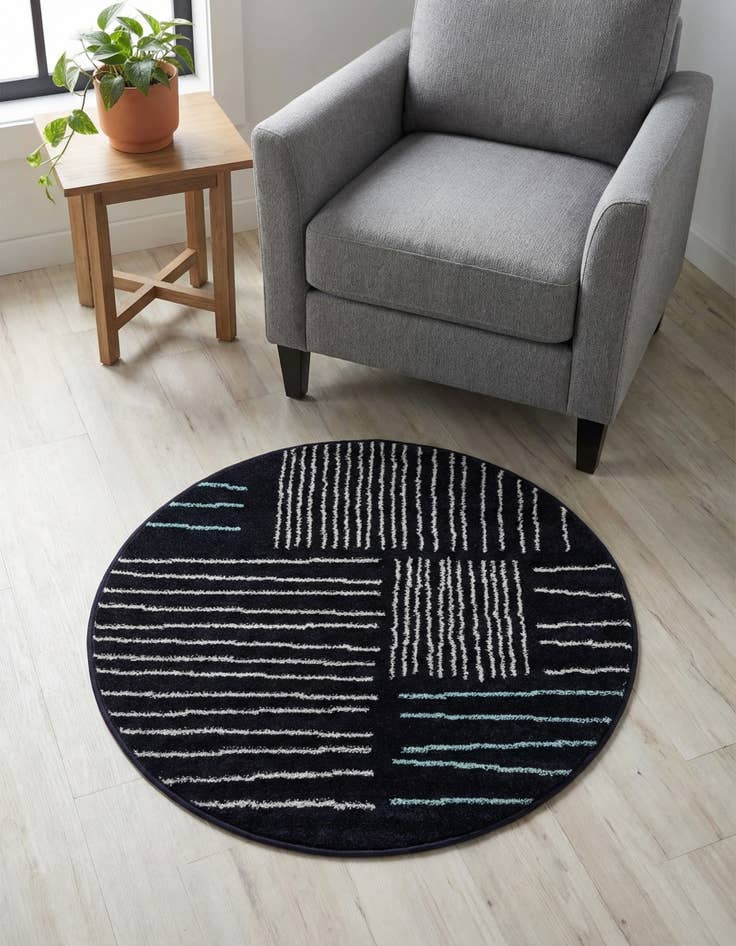 Detail image of 3' x 3' Hanahan Round Rug