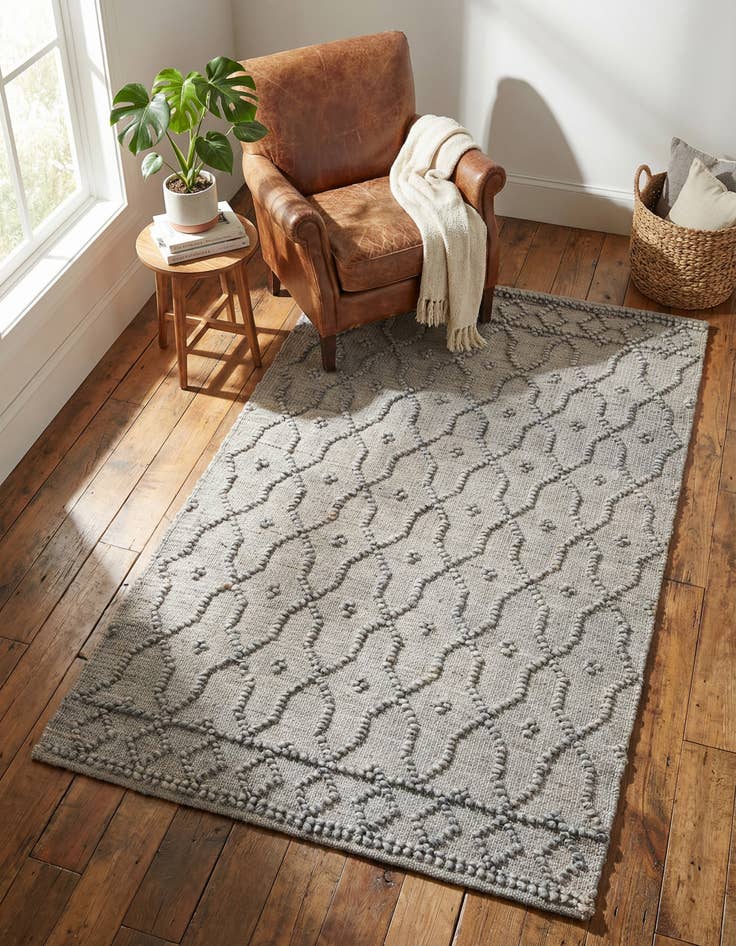 Detail image of 3' 1 x 5' 1 Hand Woven Larsa Jute Rug