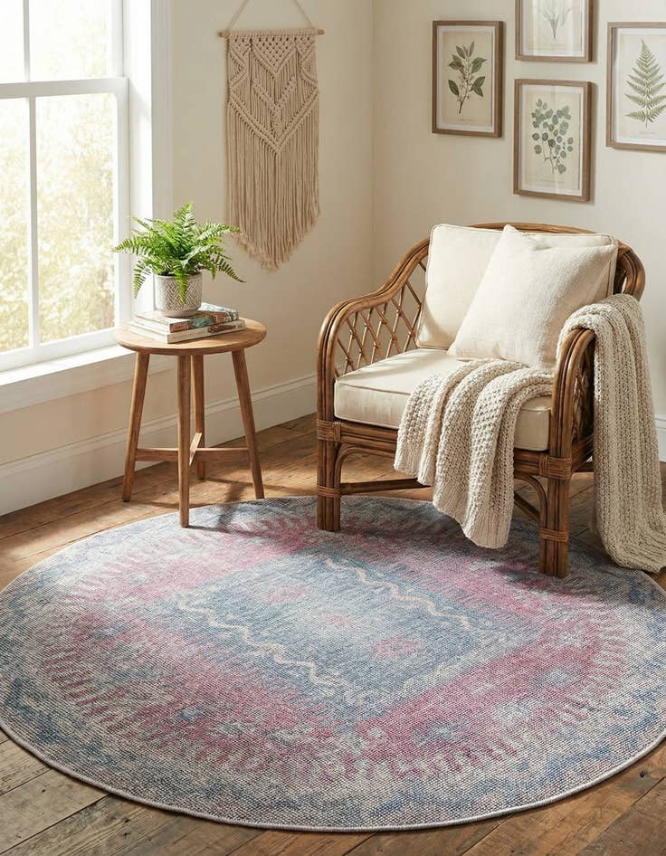 Detail image of 4' x 4' Washable Sisu Round Rug