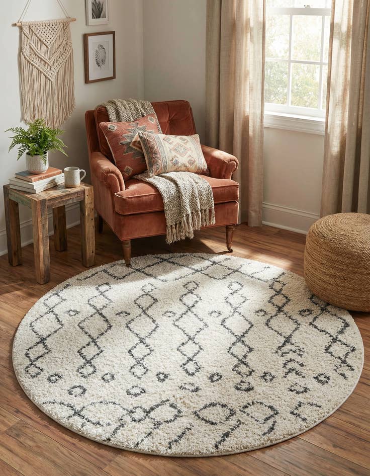 Detail image of 5' 3 x 5' 3 Marrakesh Shag Round Rug