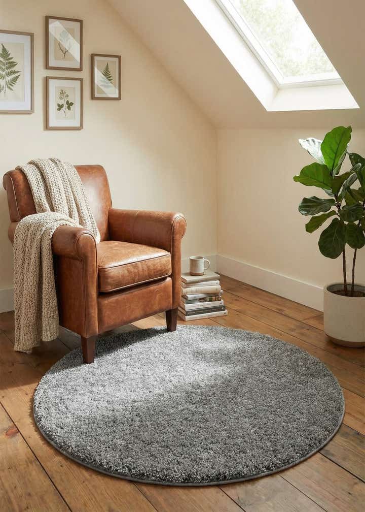 3' 3 x 3' 3 Soft Solid Shag Round Rug