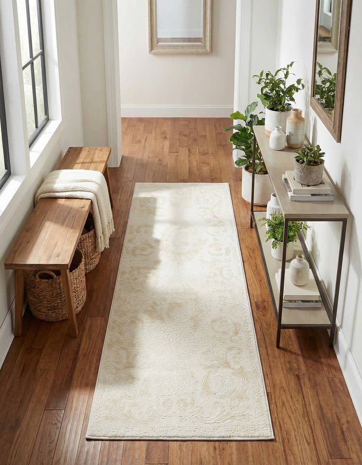 Detail image of 2' x 5' Finsbury Runner Rug