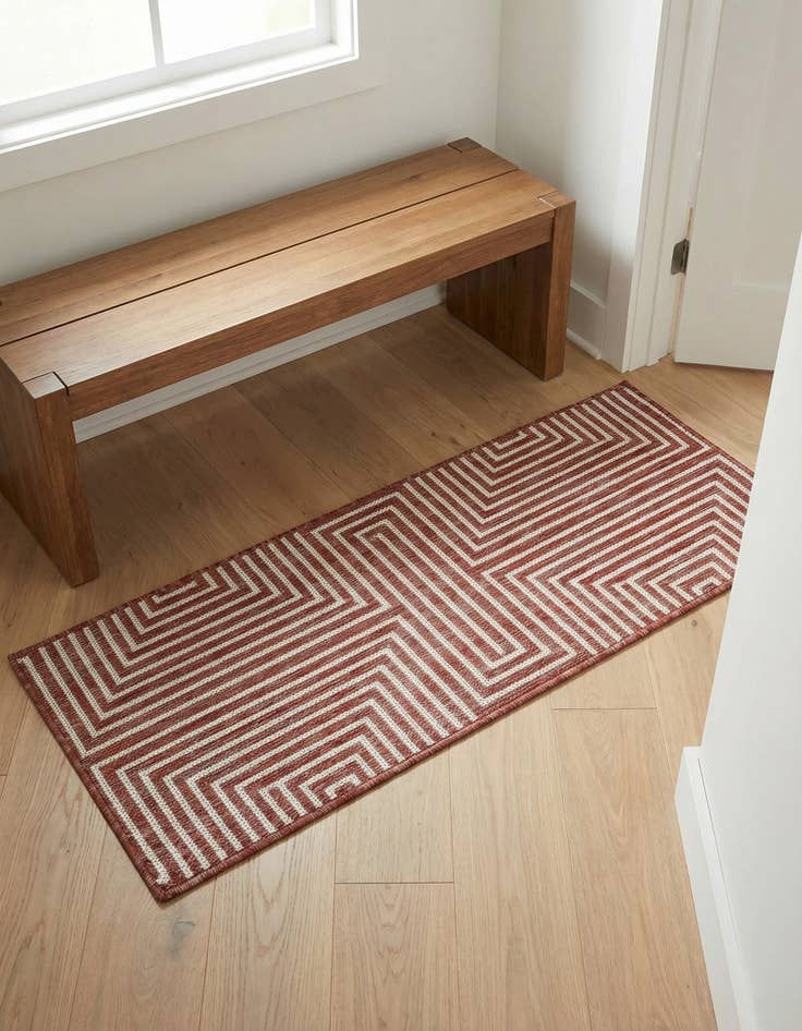 Detail image of 2' x 4'  Washable Modern Indoor / Outdoor Runner Rug