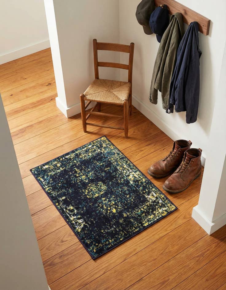 Detail image of 2' x 3' Monte Carlo Rug