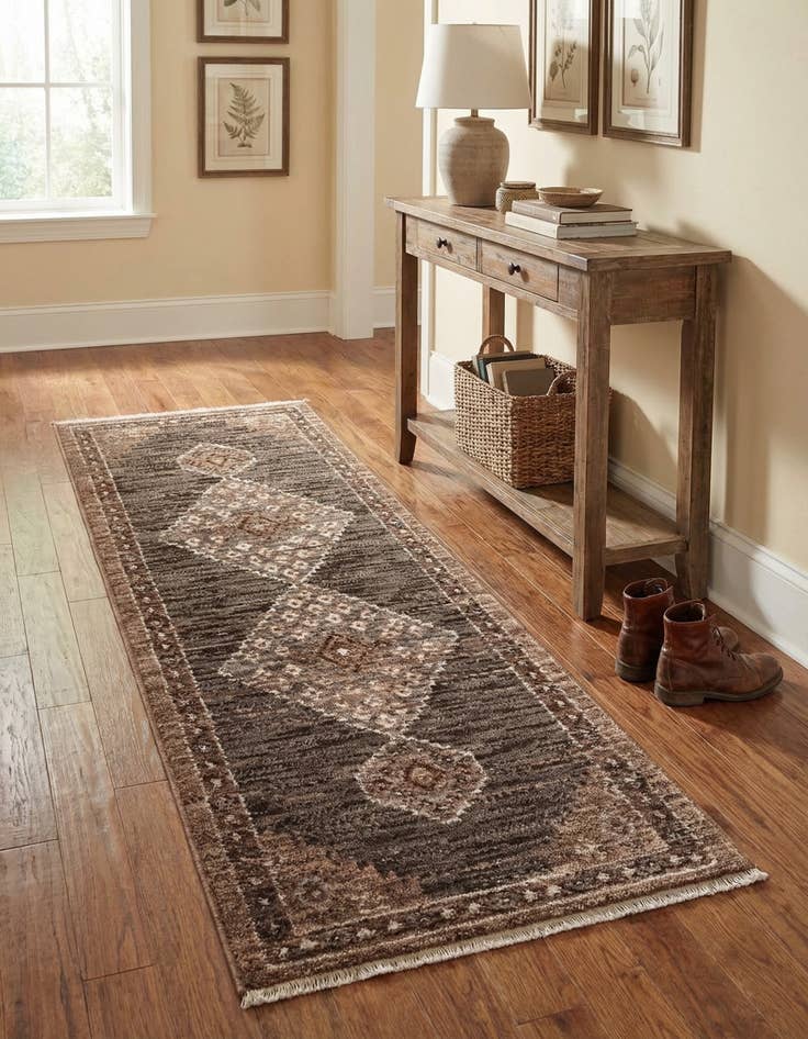 Detail image of 2' x 6' 3 Grand Tradition Runner Rug