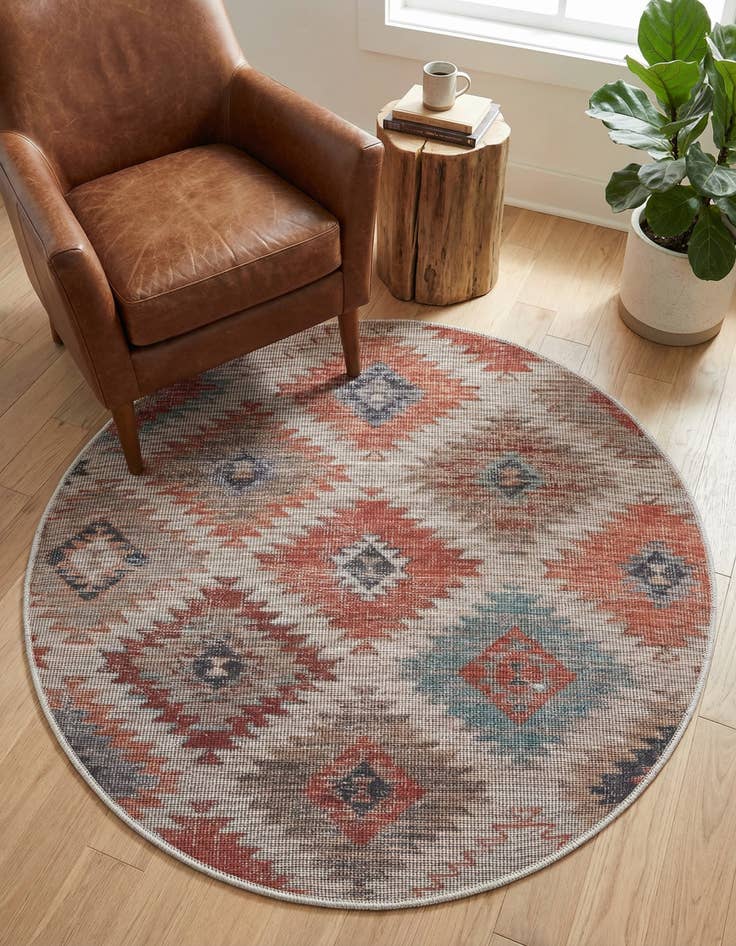 Detail image of  4' x 4'  Washable Sisu Round Rug