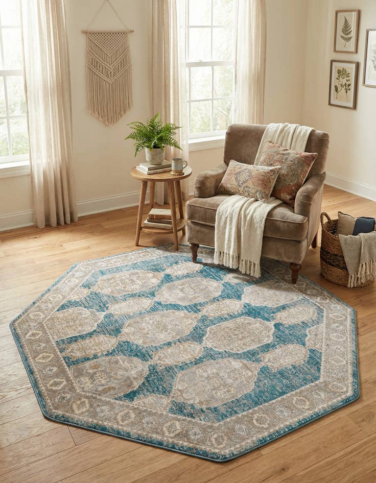 Detail image of 7' 10 x 7' 10 Lola Octagon Rug