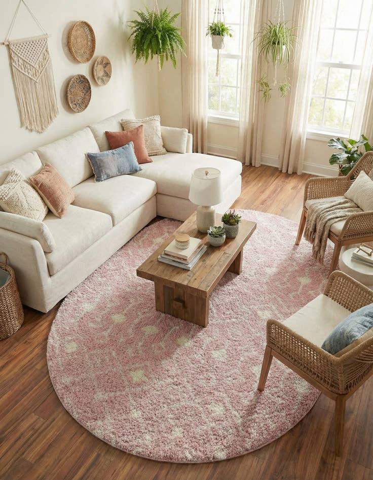 Detail image of 7' 10 x 10' Moroccan Trellis Shag Oval Rug