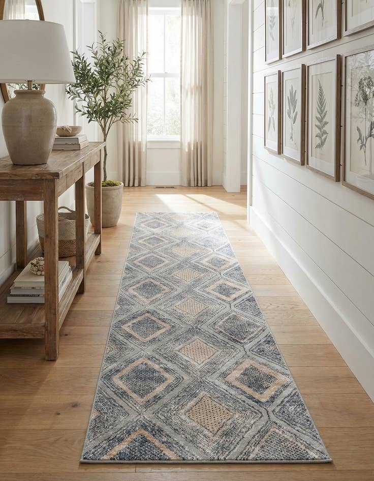 Detail image of 2' 7 x 13' Caspian Runner Rug