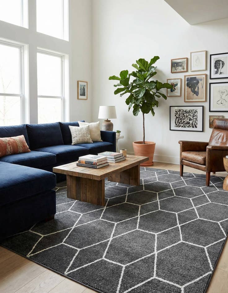 Detail image of 10' x 10' Lattice Frieze Square Rug