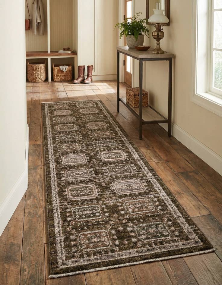 Detail image of 2' x 7' 7 Grand Tradition Runner Rug