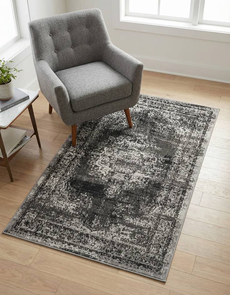 Detail image of 3' 3 x 5' 3 Lucerne Rug