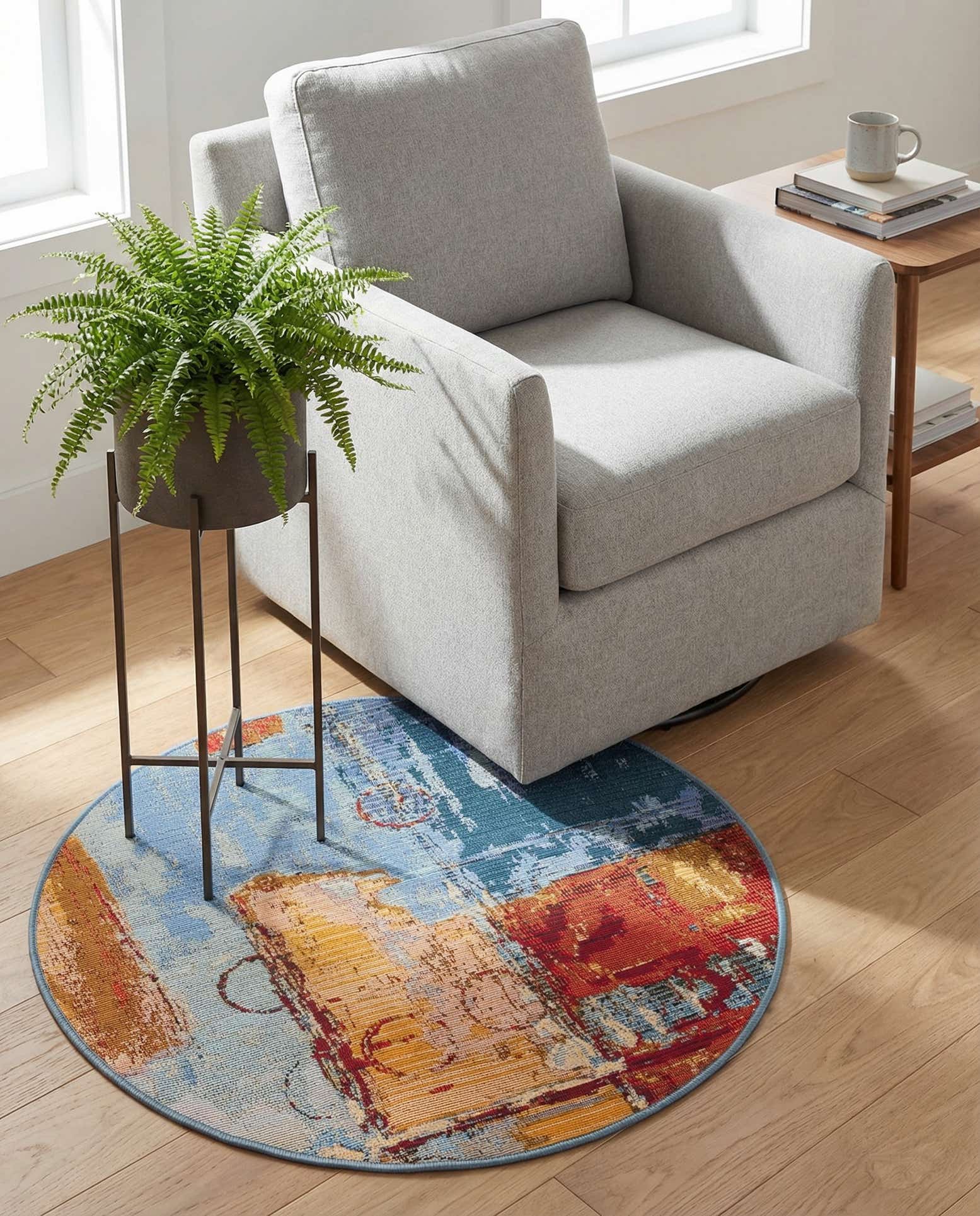 2' 7 x 2' 7 Easy-Clean Modern Indoor / Outdoor Round Rug