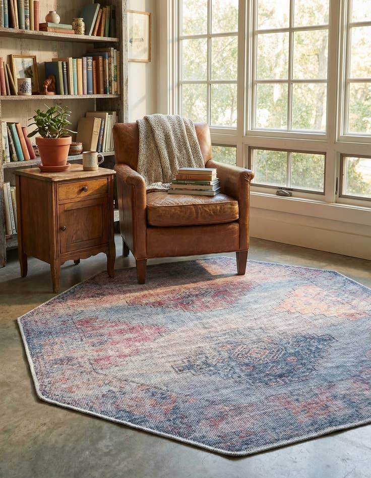 Detail image of 5' 3 x 5' 3  Washable Sisu Octagon Rug