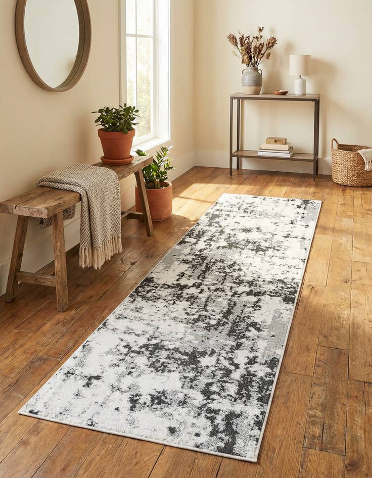 Detail image of 2' 7 x 8' Abbey Runner Rug