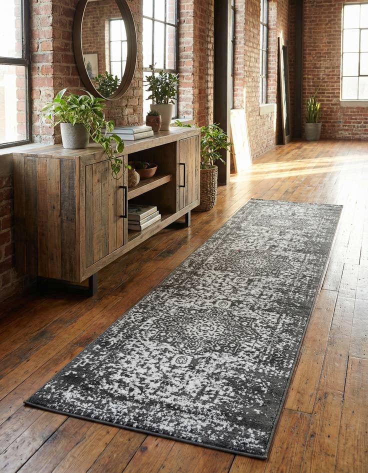 Detail image of 2' 7 x 12' Arlington Runner Rug