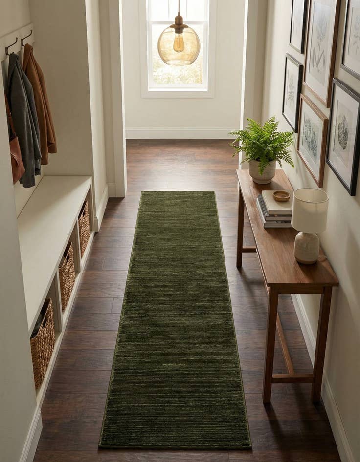 Detail image of 2' x 8' Finsbury Runner Rug