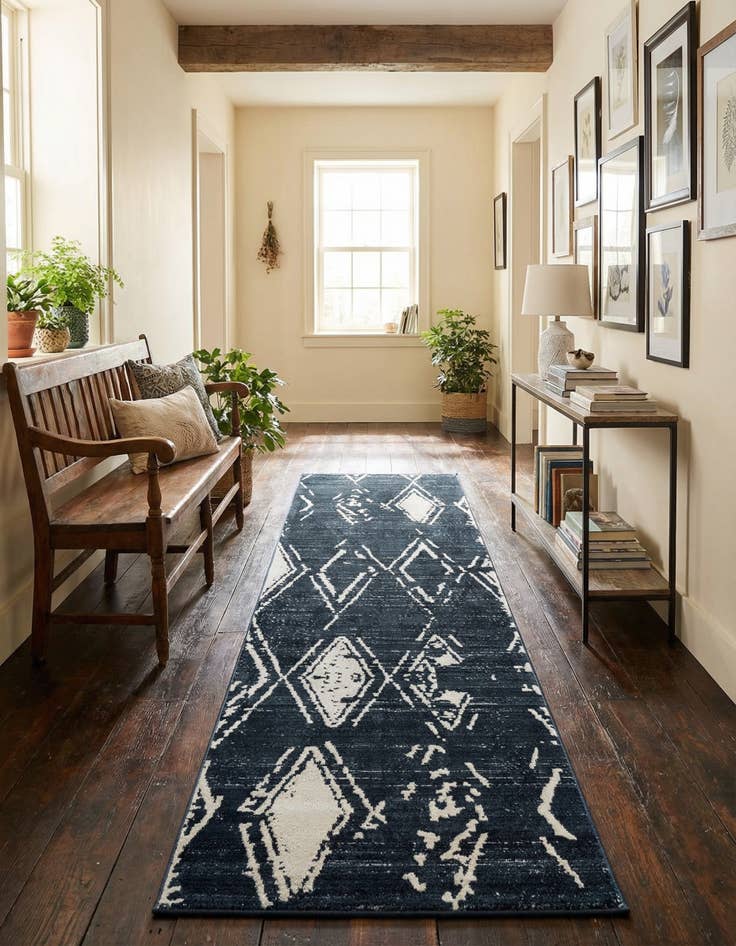 Detail image of Jill Zarin 2' 7 x 8' Uptown Carnegie Hill Runner Rug