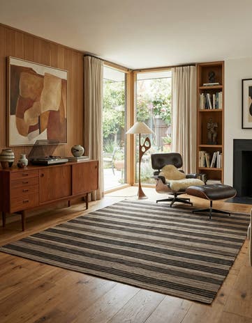 6' x 7' 2 Hand Woven Kilim Modern Wool Square Rug
