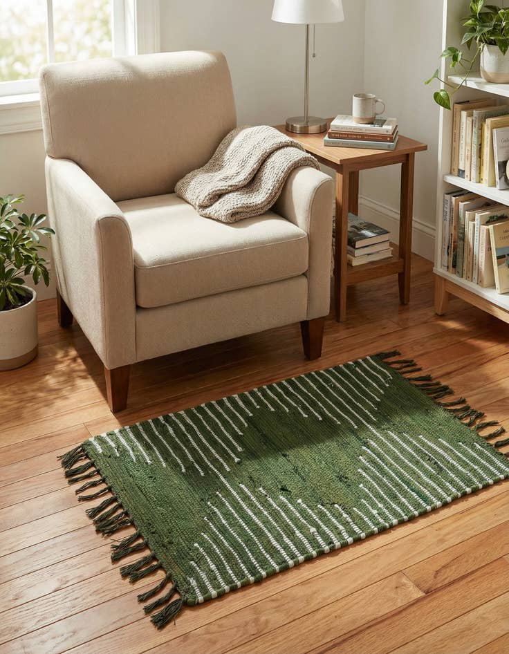 Detail image of 2' x 3' 1  Hand Woven Chindi Cotton Rug