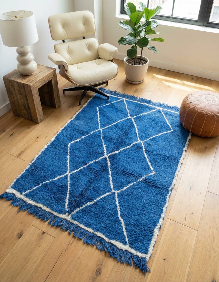 Detail image of 3' 6 x 4' 5 Hand Knotted Moroccan Wool Square Rug