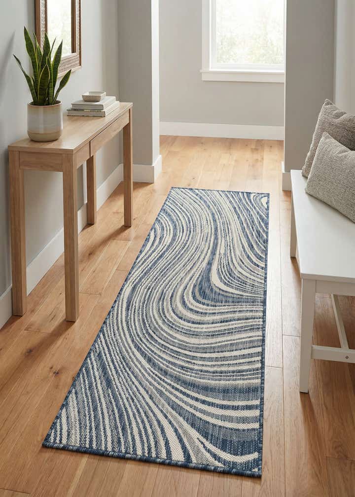 2' x 6' Easy-Clean Modern Indoor / Outdoor Runner Rug