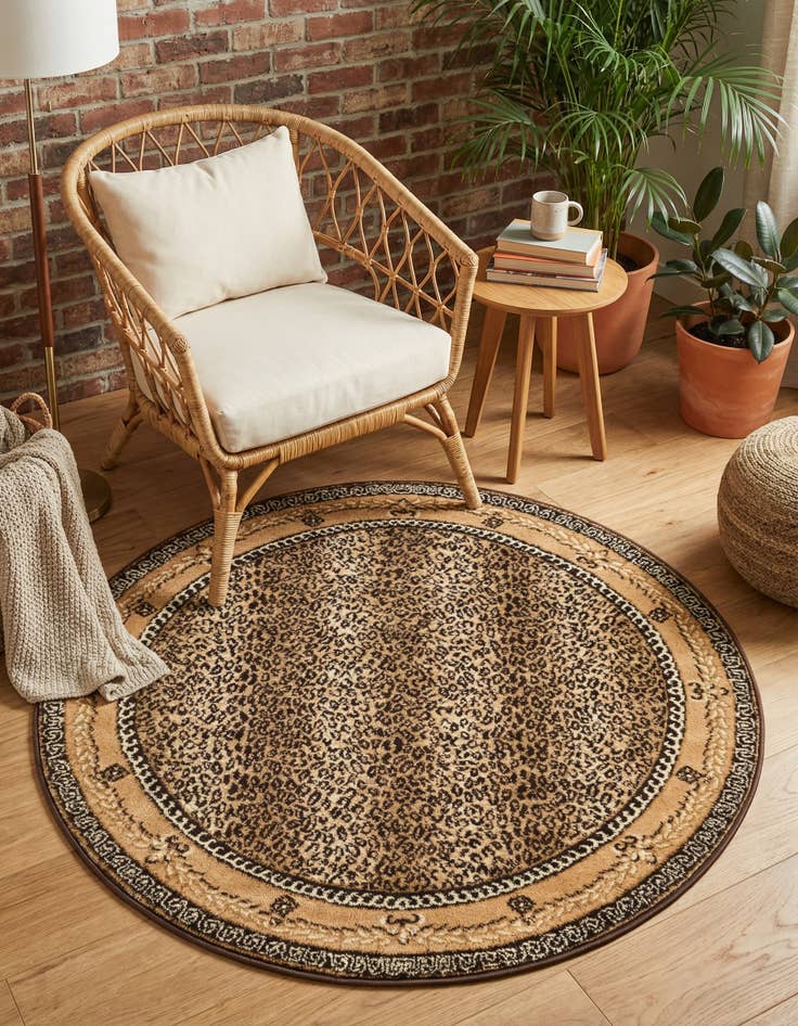 Detail image of 4' x 4' Safari Round Rug