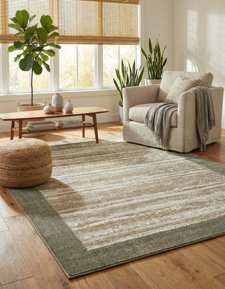 Detail image of 8' x 10' Washable Border Indoor / Outdoor Rug