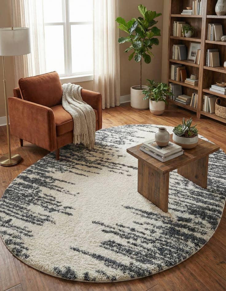 Detail image of 7' 10 x 10' Serenity Shag Oval Rug