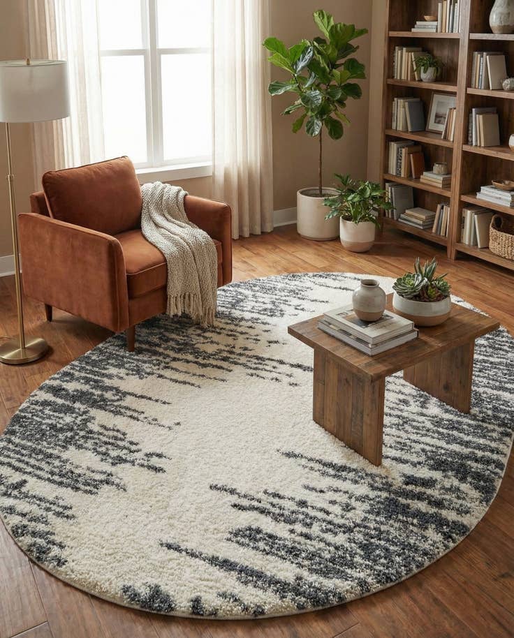 Detail image of 7' 10 x 10' Serenity Shag Oval Rug